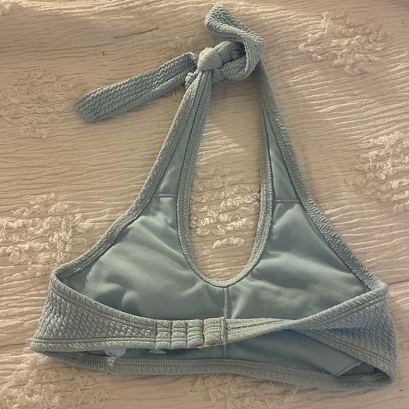 Xs blue halter bikini top - Picture 2 of 3